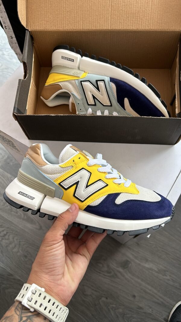 NEW BALANCE RC 1300