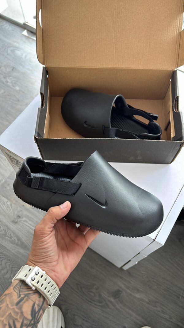 NIKE Calm Mules