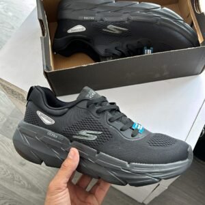 SKECHERS Max Cushion Running