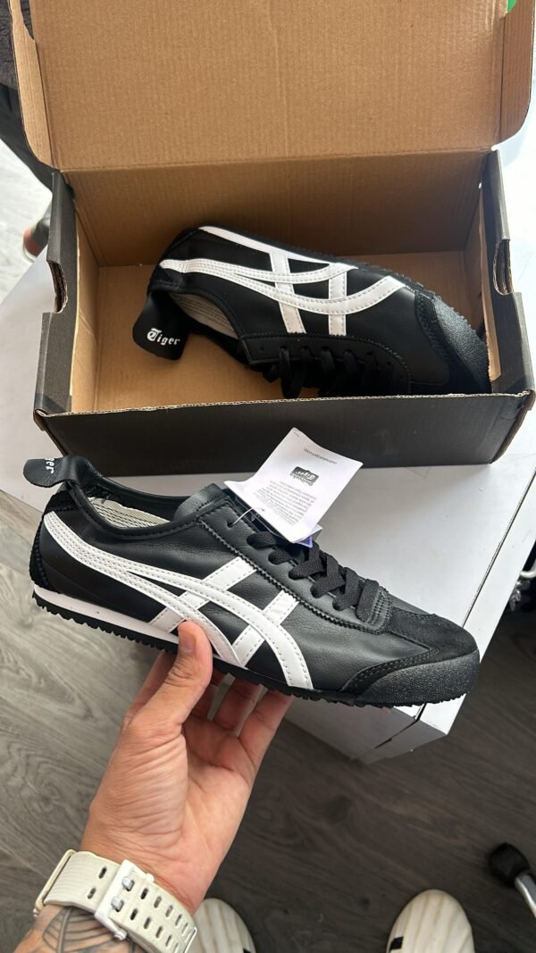 ONITSUKA TIGER Mexico 66