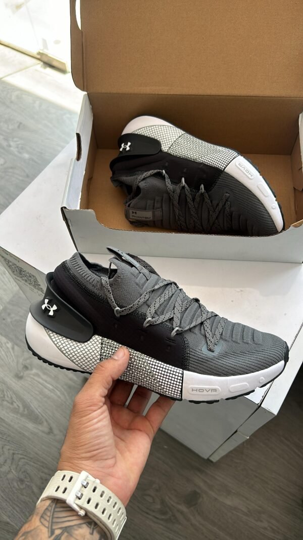 UNDER ARMOUR Phantom 3 - Image 6