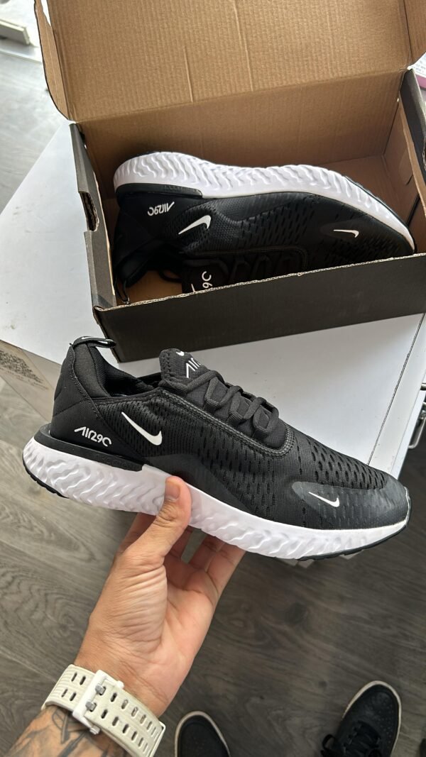 NIKE 29x React