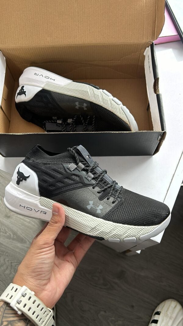 UNDER ARMOUR Project Rock 2 Training