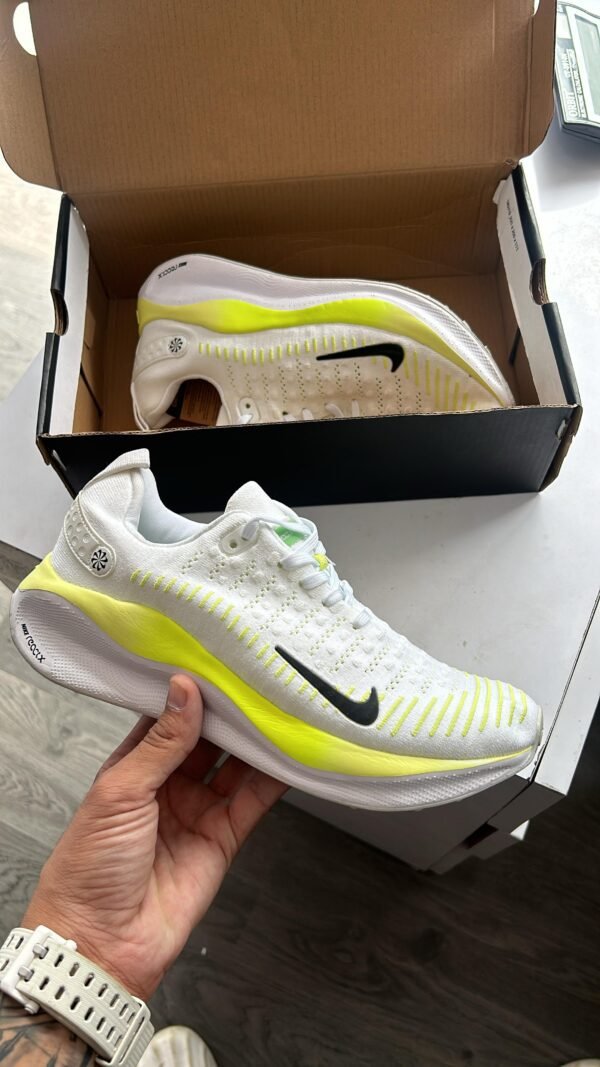 NIKE Infinity Run 4
