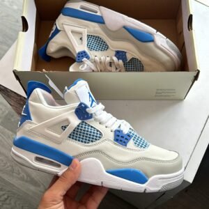 JORDAN Retro 4 Military Blue