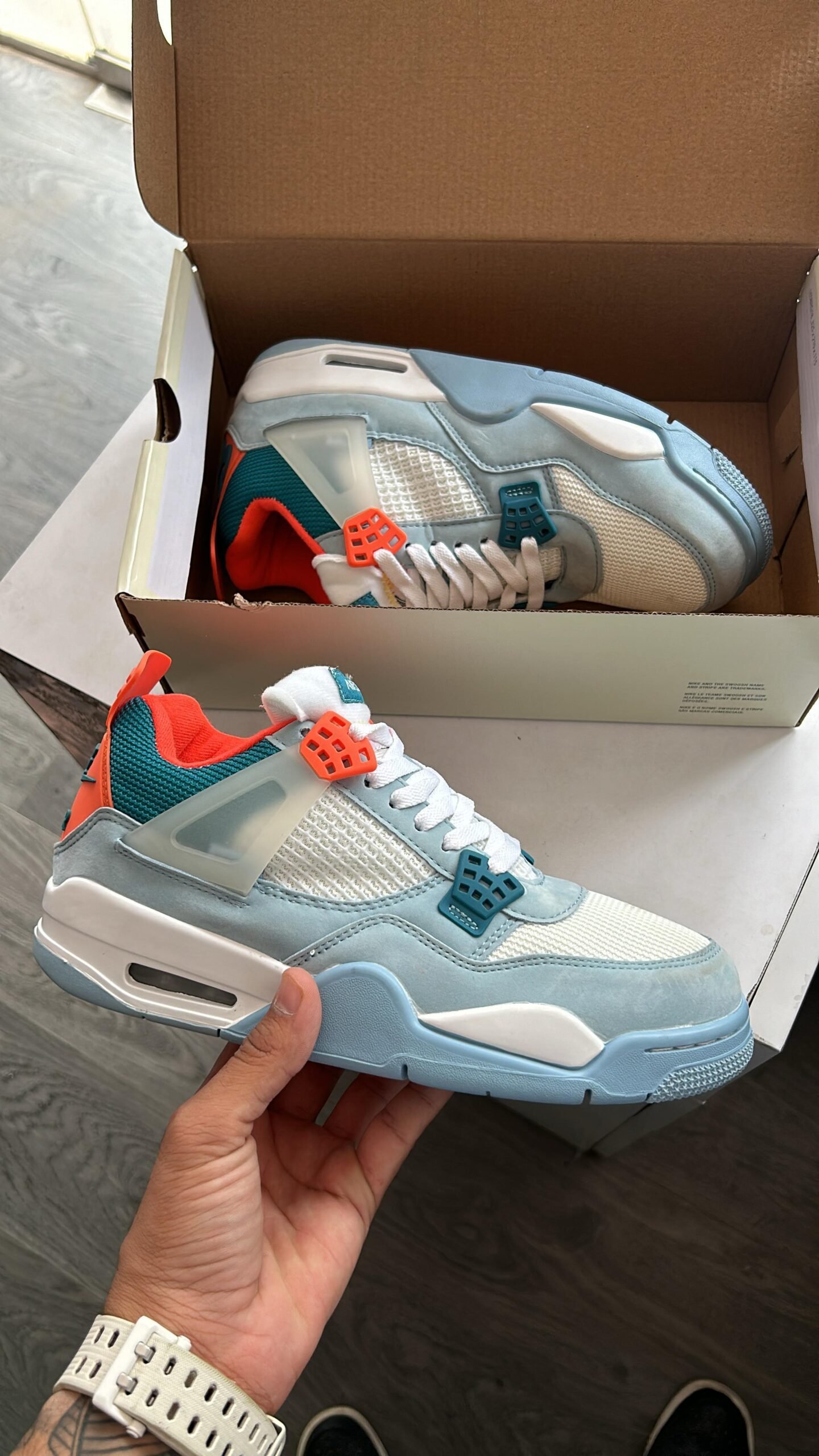 JORDAN Retro 4 Jade Orange Custom