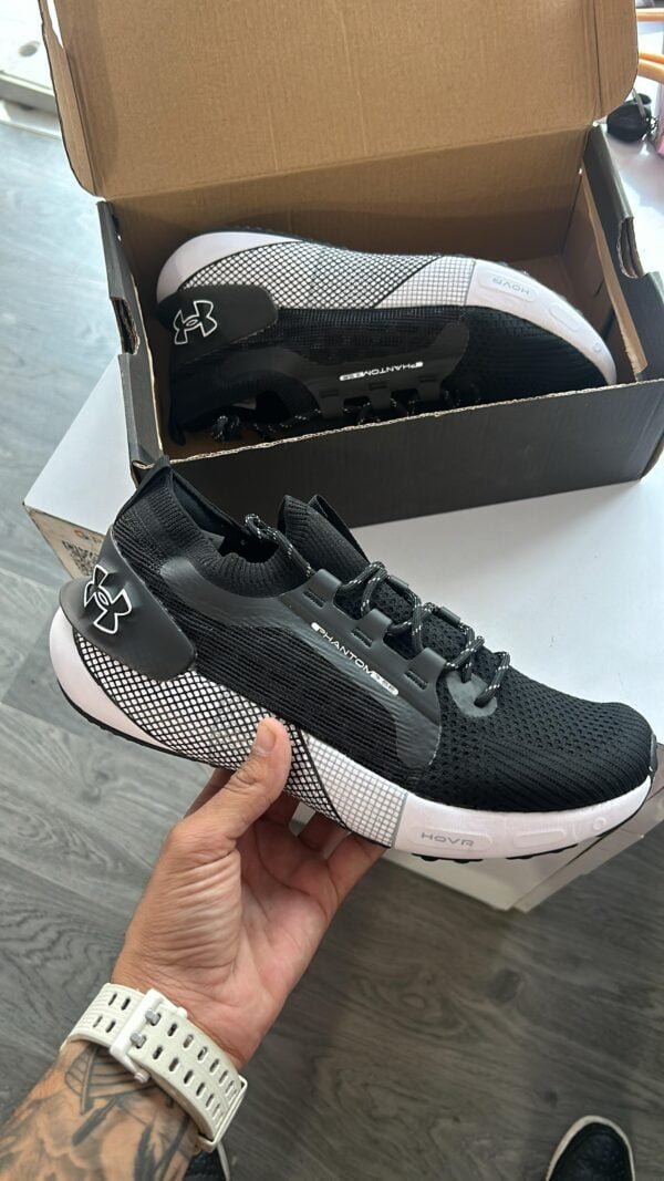 UNDER ARMOUR PHANTOM 3SE