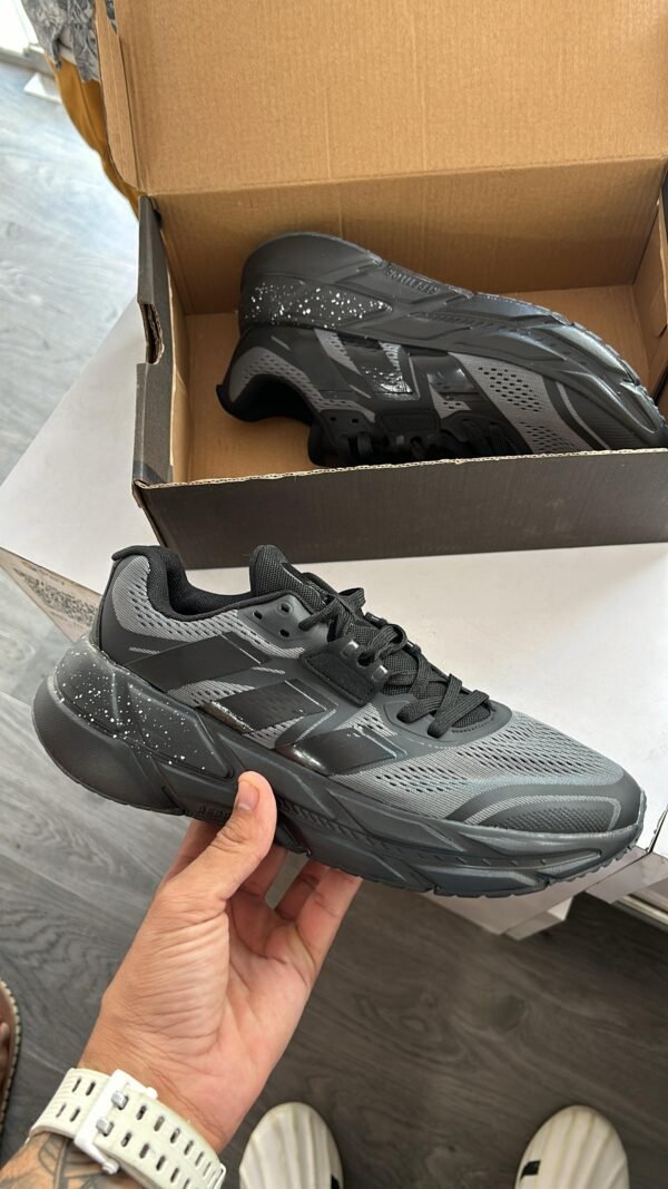 ADIDAS Adistar Running
