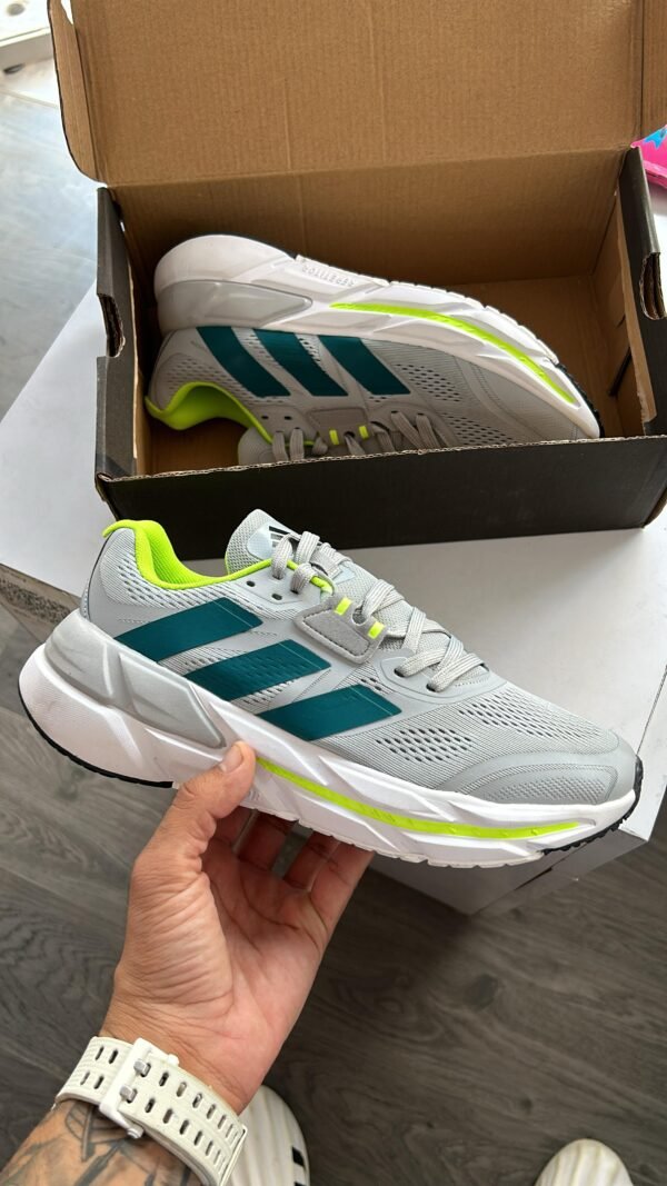 ADIDAS Adistar Running