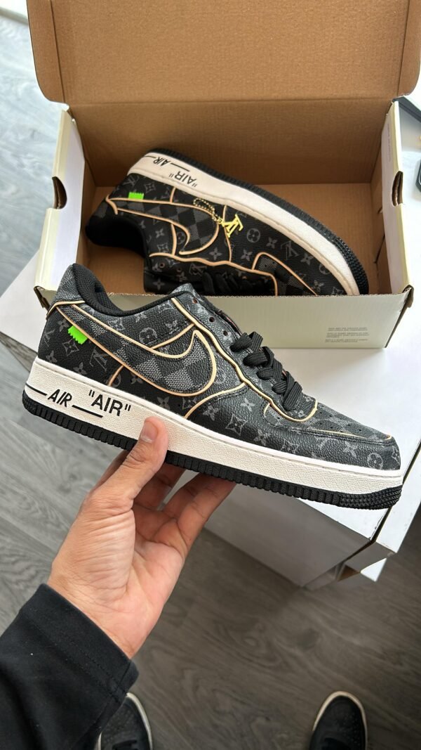 LOUIS VUITTON X NIKE AirForce One Classic Series