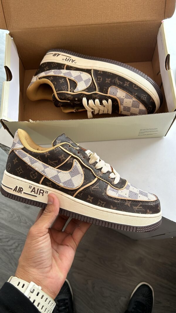 LOUIS VUITTON X NIKE AirForce One Classic Series