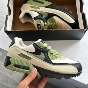 NIKE AirMax 90 LAHAR ESCAPE Edition