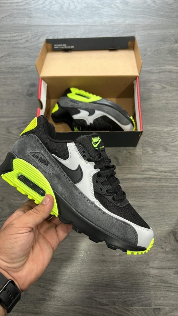 NIKE AirMax 90 Series