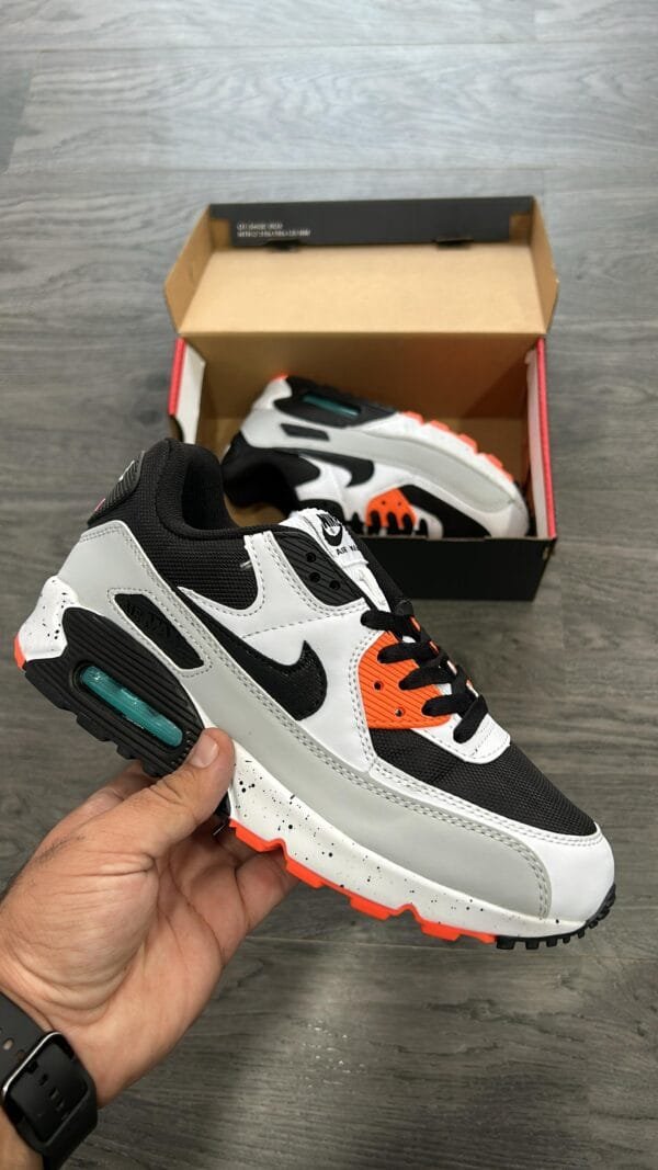 NIKE AirMax 90 Series
