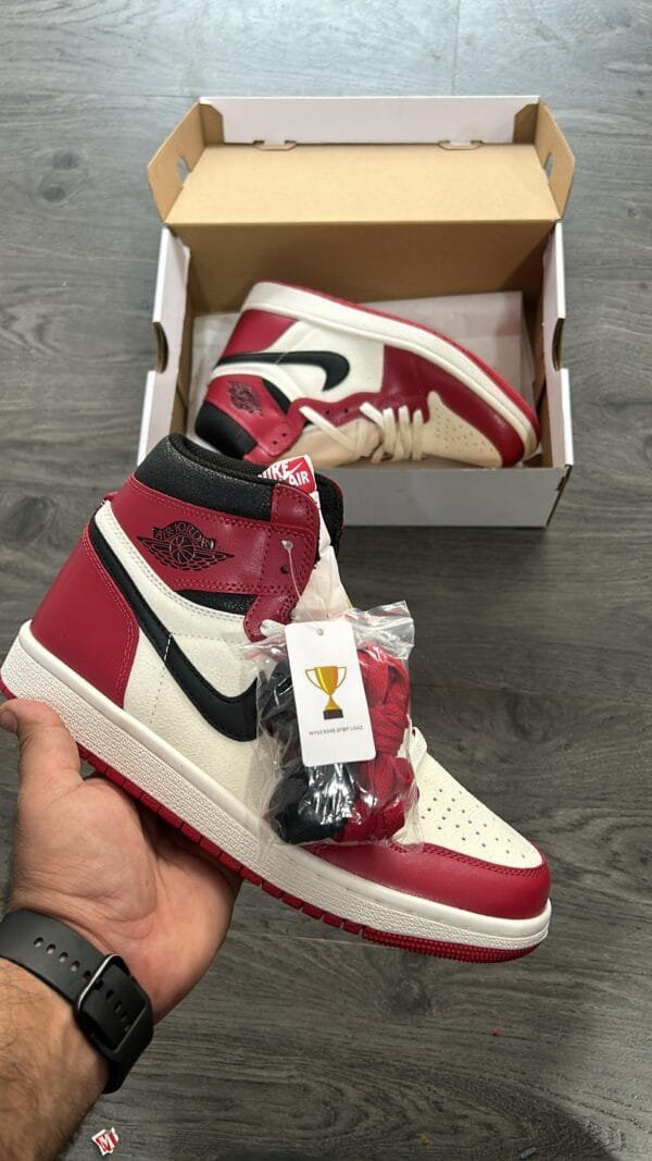 JORDAN One High Chicago Lost & Found Modern Edition
