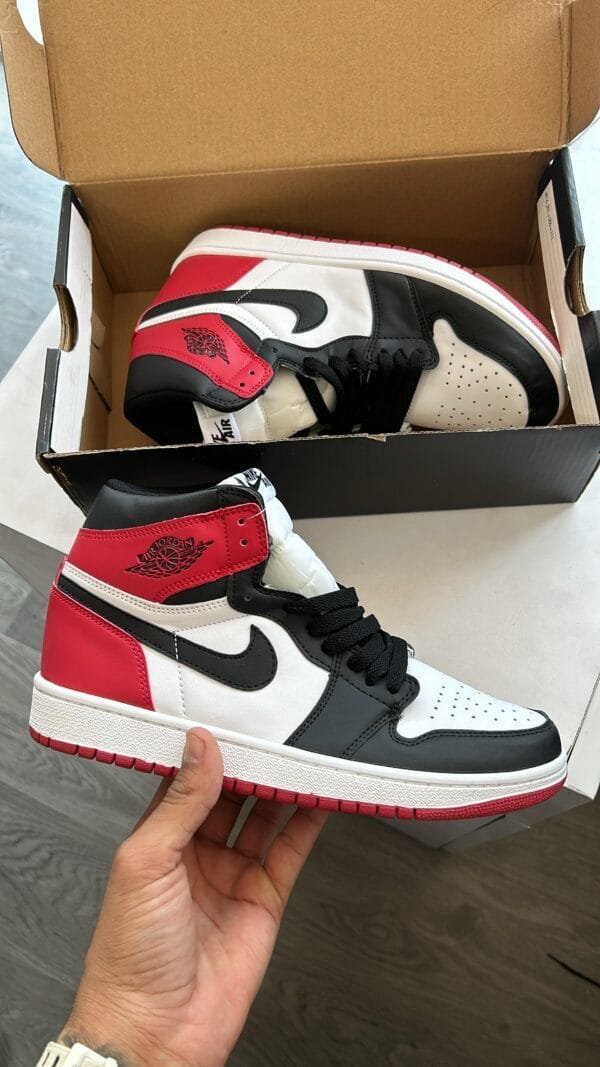 AIR JORDAN One High & Mid