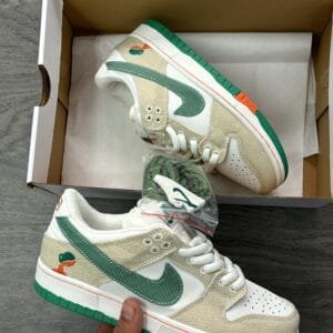 NIKE Dunks Limited Edition Series