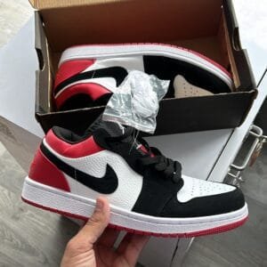 AIR JORDAN One Low Suede Editions