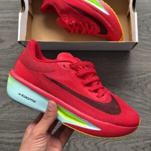 NIKE Zoom Fly Running