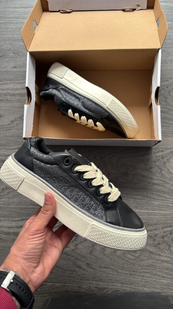 DIOR B 33 Classic Sneaker