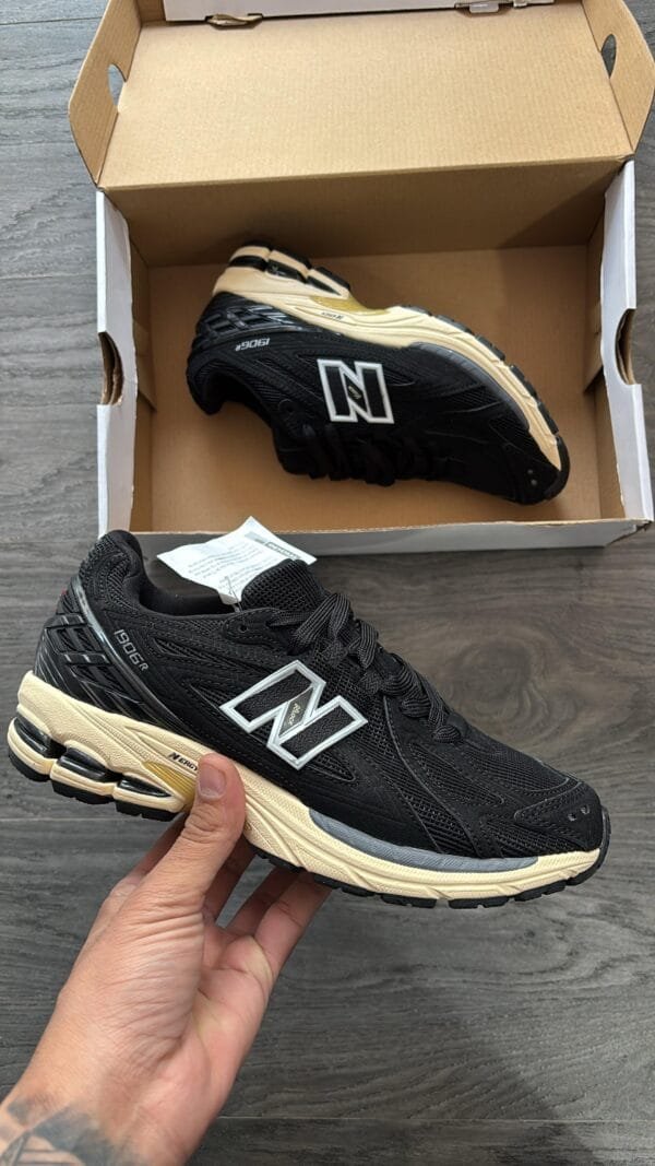 NEW BALANCE 1906R & 1906D Top Seling Models