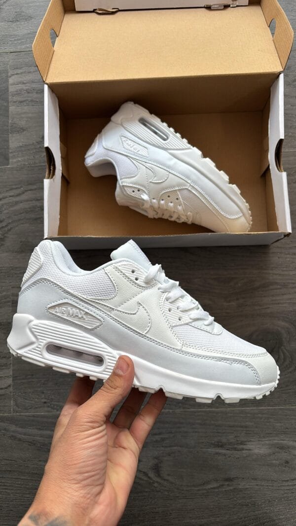 NIKE AirMax 90