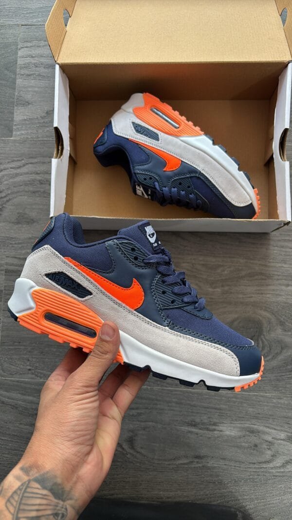 NIKE AirMax 90