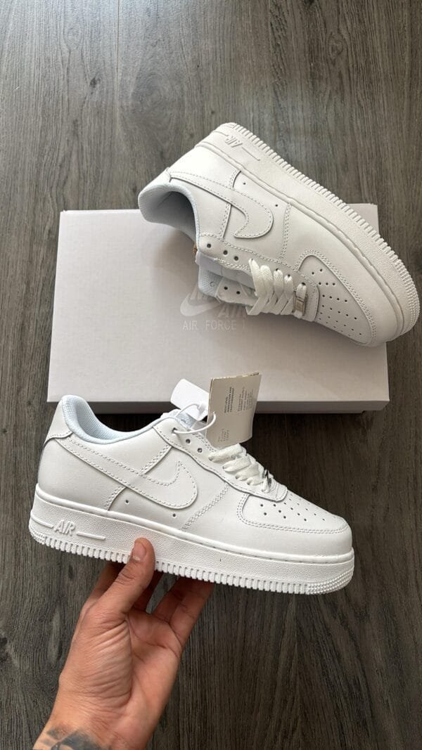 NIKE AirForce One Low Classic White