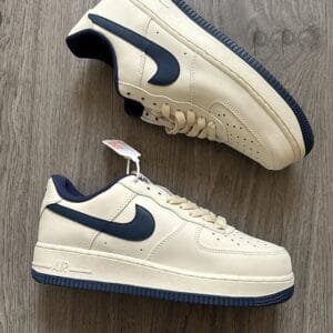 NIKE AirForce One Originals & Customs