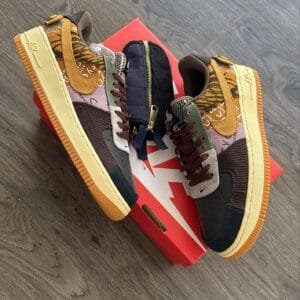 NIKE X TRAVIS SCOTT AirForce One Low Jack Cactus
