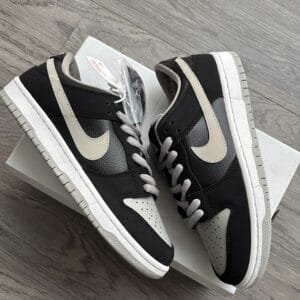NIKE SB Dunk J Pack Limited Edition