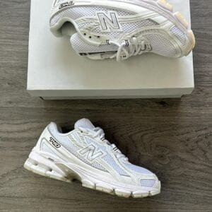NEW BALANCE 740