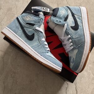 JORDAN One High Exclusive Series