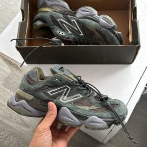 NEW BALANCE 9060 Series