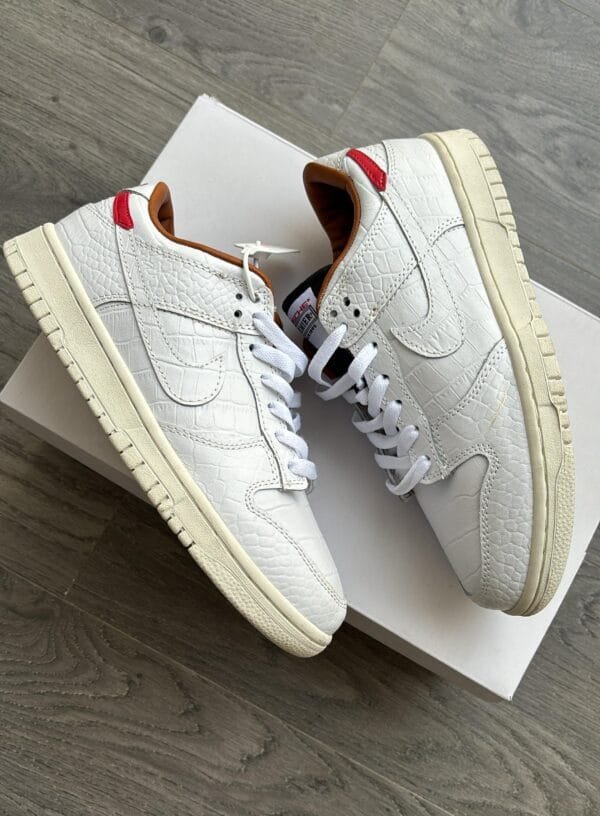 NIKE X PORSCHE Dunk 964 Customs