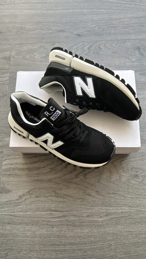 NEW BALANCE RC 1300