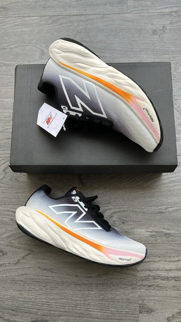 NEW BALANCE 1080 V14