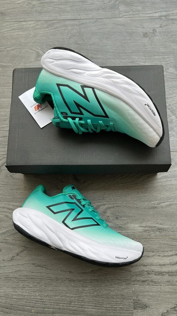 NEW BALANCE 1080 V14
