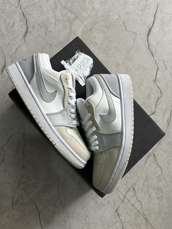 AIR JORDAN One Low Paris