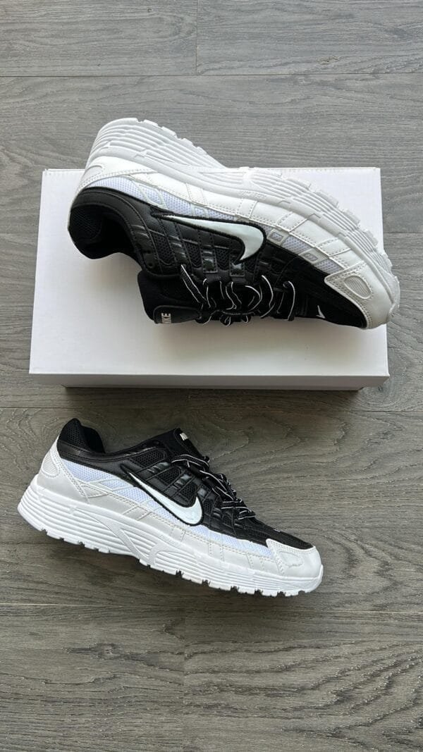 NIKE P6000 Series