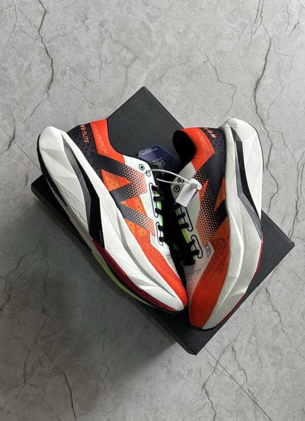 NEW BALANCE Elite Pro Running