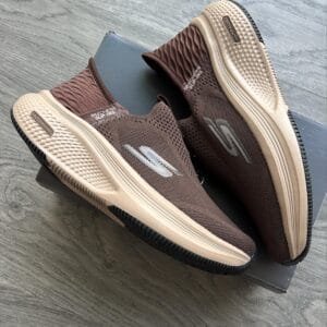 SKECHERS Slip Ins Walking Series